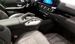 六菜最新爆料新闻报道,揭秘娱乐圈惊天大事件！”